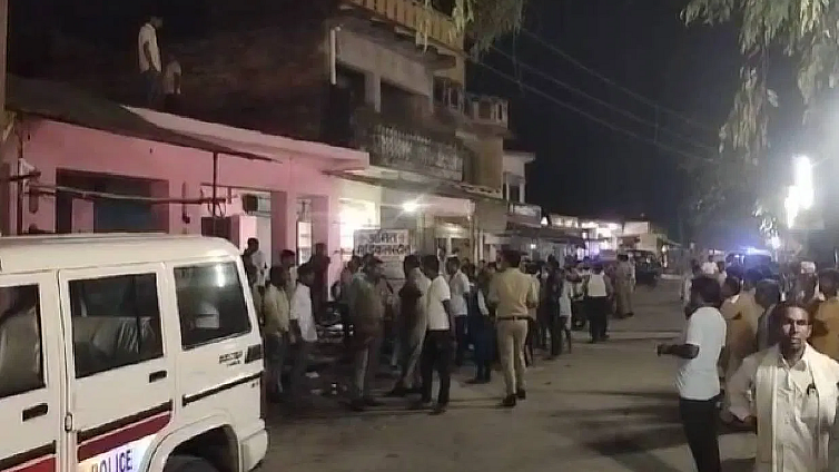 <div class="paragraphs"><p>امیٹھی میں خوف کا عالم، تصویر سوشل میڈیا</p></div>