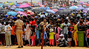 چنئی: ایئر فورس کے ایئر شو کے بعد افراتفری، 3 افراد جاں بحق، 230 اسپتال میں داخل