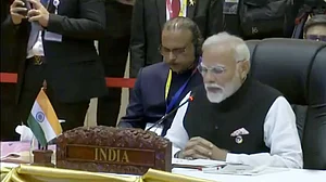 ہم امن پسند ملک ہیں، ایک دوسرے کی قومی سالمیت اور خودمختاری کا احترام کرتے ہیں: وزیر اعظم مودی