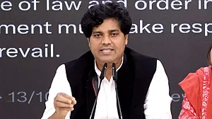 بابا صدیقی قتل: مہاراشٹر اور مرکزی حکومت کو جوابدہ ٹھہرایا جائے، گورنر اور وزیر داخلہ استعفیٰ دیں، عمران پرتاپ گڑھی کا بیان
