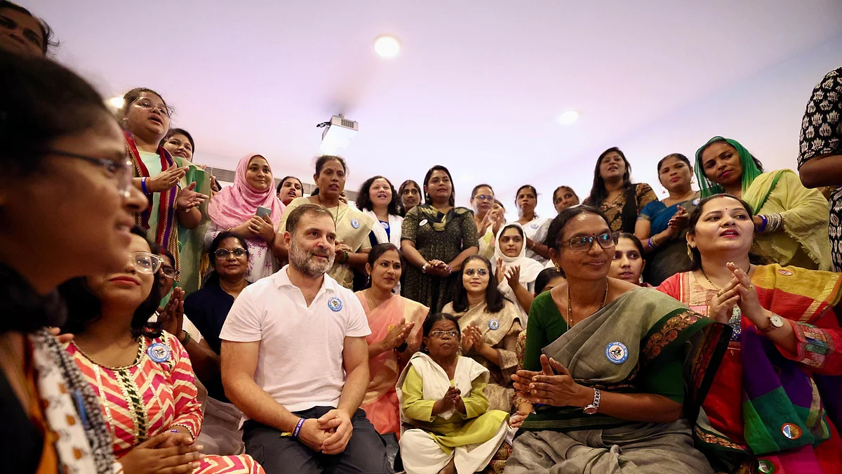 <div class="paragraphs"><p>راہل گاندھی نے ’شکتی ابھیان‘ کی متاثر کن خواتین سے کی ملاقات، تصویر @RahulGandhi</p></div>