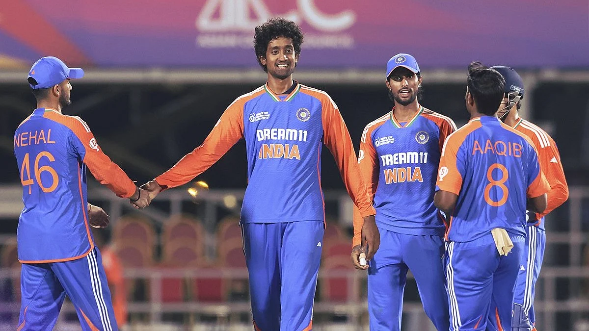 <div class="paragraphs"><p>انڈیا ’اے‘ ٹیم کے کھلاڑی، تصویر&nbsp;<a href="https://x.com/BCCI">@BCCI</a></p></div>