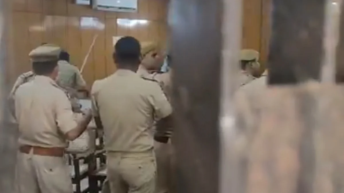 <div class="paragraphs"><p>ویڈیو گریب</p></div>