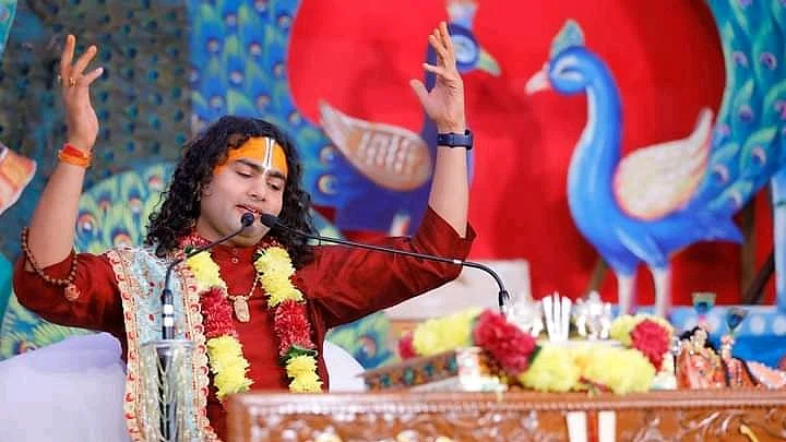 <div class="paragraphs"><p>انیرودھاچاریہ مہاراج کی فائل تصویر</p></div>