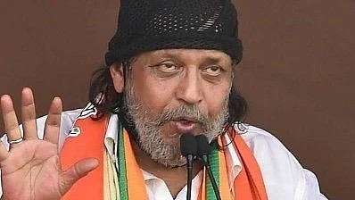 متھن چکرورتی، تصویر آئی اے این ایس