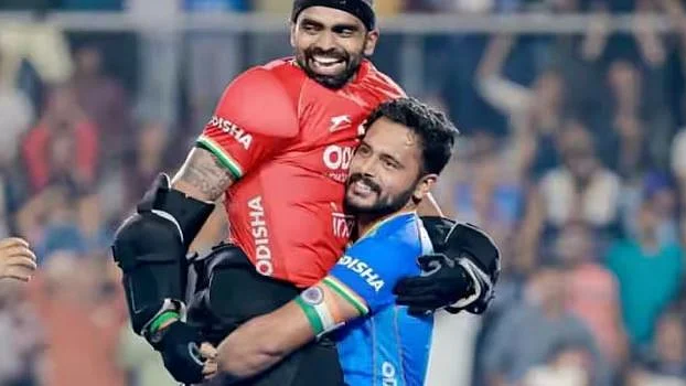 <div class="paragraphs"><p>ہرمن پریت سنگھ اور سریجیش</p></div>