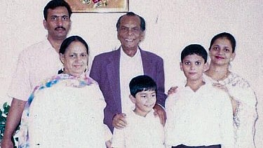 ’ذرا ہٹ کے ذرا بچ کے یہ ہے ممبئی میری جاں ‘: جانی  واکر نے فلموں میں خوب دھوم مچائی