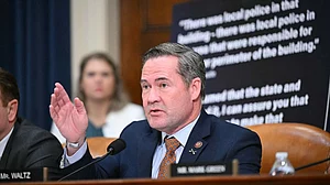 ڈونلڈ ٹرمپ نے ’انڈیا کاکس‘ کے سربراہ اور چین کے سخت ناقد کو قومی سلامتی کا مشیر مقرر کیا