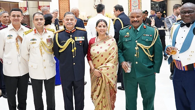 <div class="paragraphs"><p>تصویر 'ایکس'</p></div>