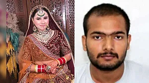 لندن میں ہندوستانی خاتون کی لاش کار سے برآمد، شوہر پر قتل کا شبہ، پولیس تحقیقات میں مصروف