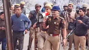 سنبھل میں مسجد سروے پر ہونے والی جھڑپوں کے بعد امن بحال، مزید گرفتاریاں متوقع