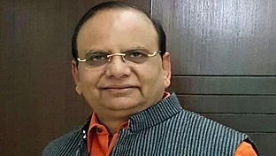 <div class="paragraphs"><p>دہلی کے لیفٹیننٹ گورنر ونئے سکسینہ</p></div>