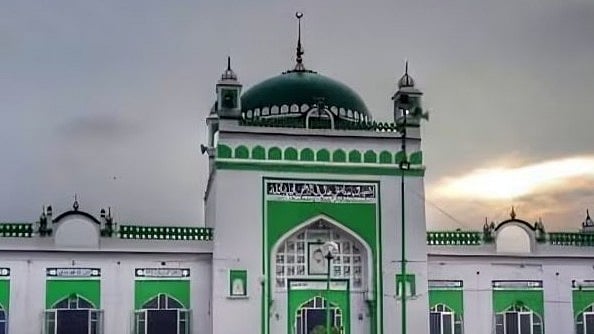 سنبھل شاہی جامع مسجد تنازعہ، سپریم کورٹ نے اگلی سماعت تک جمود برقرار رکھنے کا حکم دیا