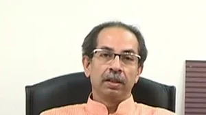 منصفانہ انتخابات کے لیے بڑے پیمانے پرادھو کی تحریک کی یقین دہانی کے بعد سماجی کارکن نے بھوک ہڑتال واپس لی