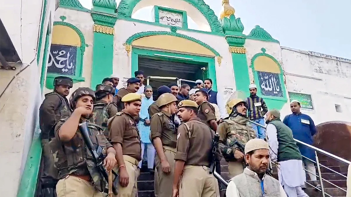 <div class="paragraphs"><p>سنبھل جامع مسجد / آئی اے این ایس</p></div>