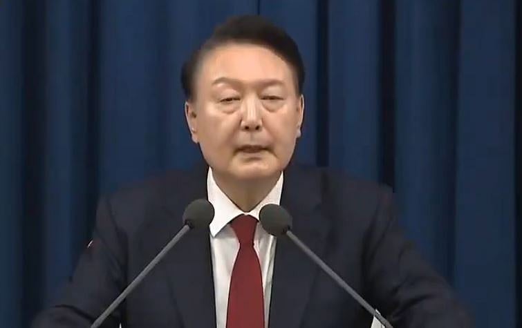 <div class="paragraphs"><p>جنوبی کوریا کے صدر یون سُک یول، ویڈیو گریب</p></div>