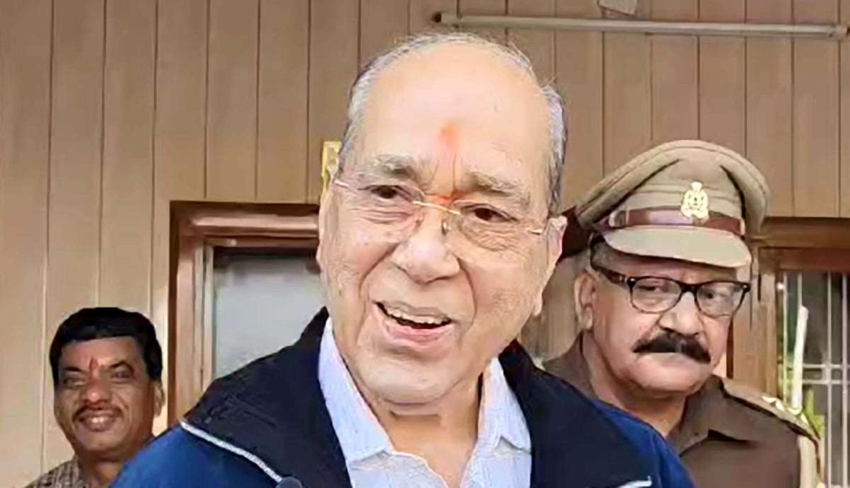 بابری مسجد کے یوم شہادت پر نرپیندر مشرا کا اعلان، ’رام مندر کی چوٹی سونے کی ہوگی‘