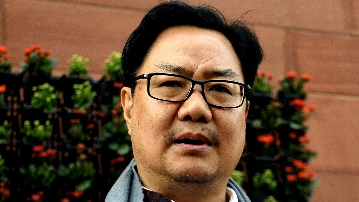 <div class="paragraphs"><p>کرن رجیجو، تصویرآئی اے این ایس</p></div>