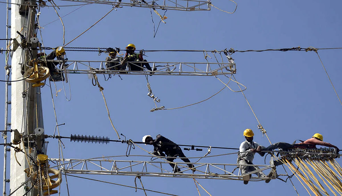 یوگی حکومت نجکاری پر آمادہ، عوام مہنگی بجلی خریدنے کو تیار رہیں!