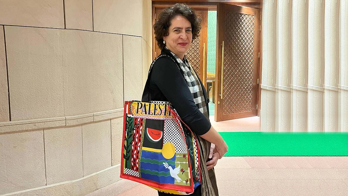 <div class="paragraphs"><p>پرینکا گاندھی / آئی اے این ایس</p></div>