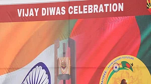 قوم نے وجے دیوس کے موقع پر 1971 کی جنگ کے شہیدوں کو خراج عقیدت پیش کیا