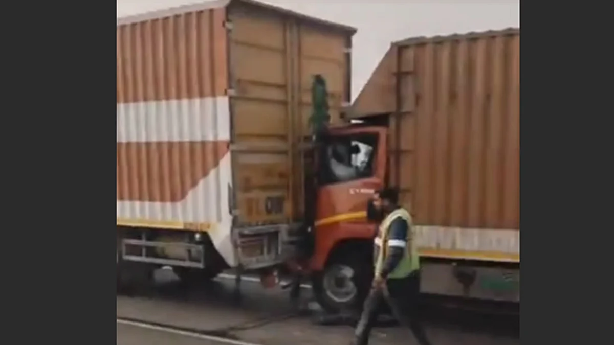 <div class="paragraphs"><p>ویڈیو گریب</p></div>