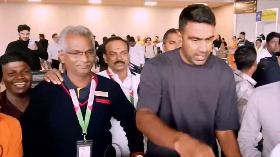 ’ریٹائرمنٹ میرے لیے سکون کا لمحہ‘، آر. اشون کا چنئی لوٹنے پر ڈھول نگاڑوں کے ساتھ ہوا استقبال