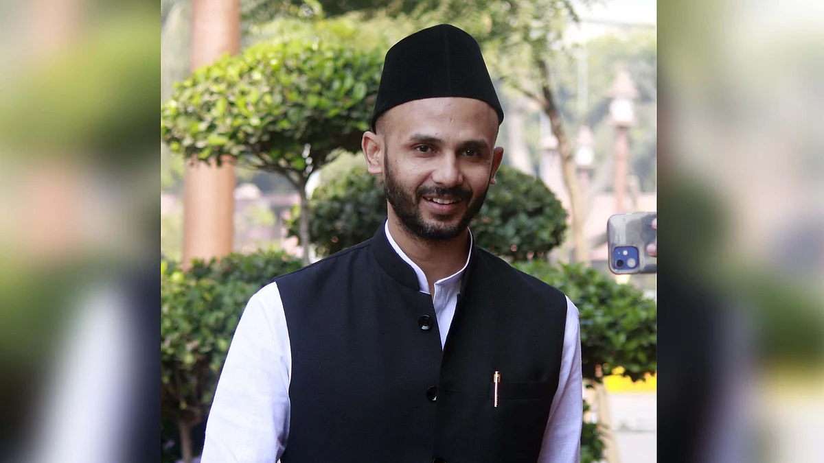 <div class="paragraphs"><p>سماجوادی پارٹی کے رکن پارلیمنٹ ضیاء الرحمٰن برق / آئی اے این ایس</p></div>