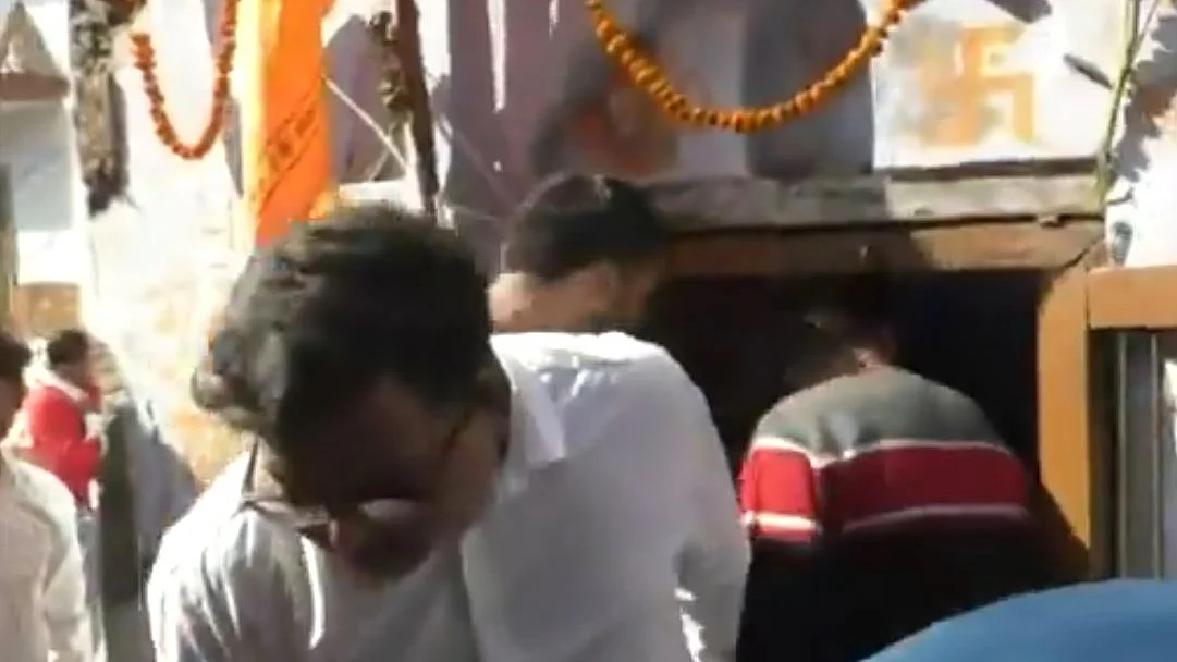 <div class="paragraphs"><p>ویڈیو گریب</p></div>