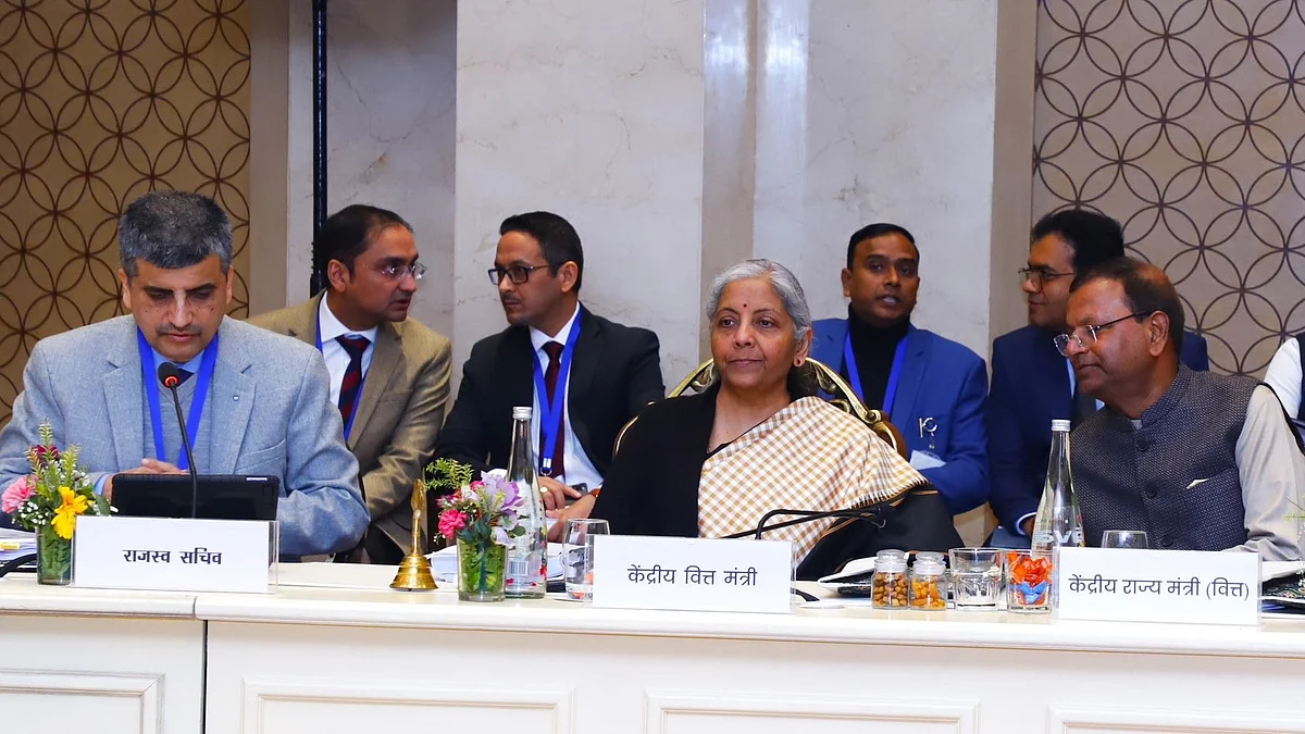 <div class="paragraphs"><p>جی ایس ٹی کونسل میٹنگ کا منظر، تصویر <a href="https://x.com/FinMinIndia">@FinMinIndia</a></p></div>