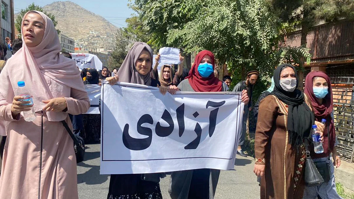 <div class="paragraphs"><p>افغان خواتین، تصویر یو این آئی</p></div>