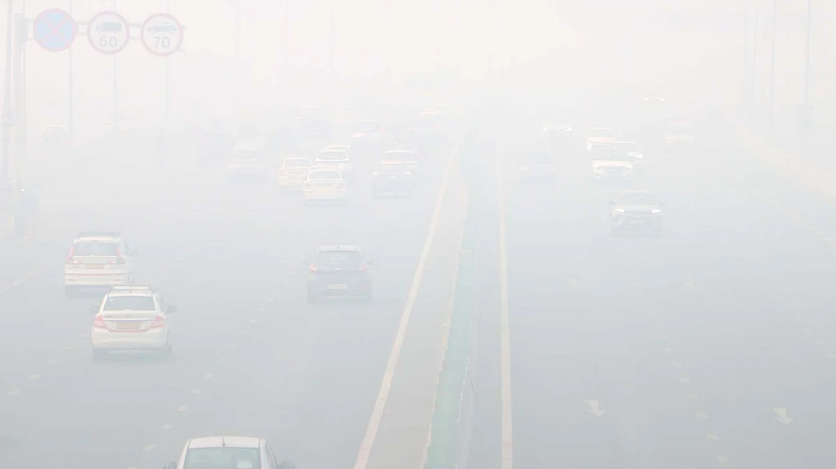 <div class="paragraphs"><p>دہلی میں شدید کہرا </p></div>