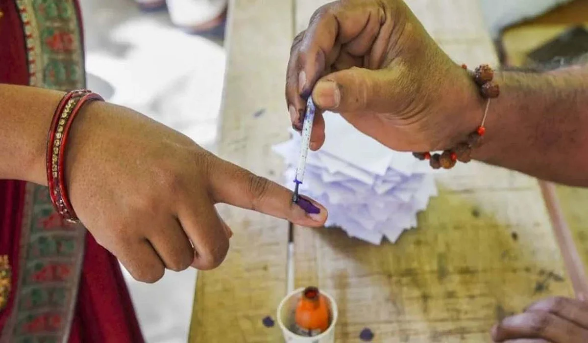 بہار انتخابات کے غیر فطری نتائج؛ ووٹر فہرست، نقد اسکیموں اور کارپوریٹ اثرات کے خطرناک مضمرات