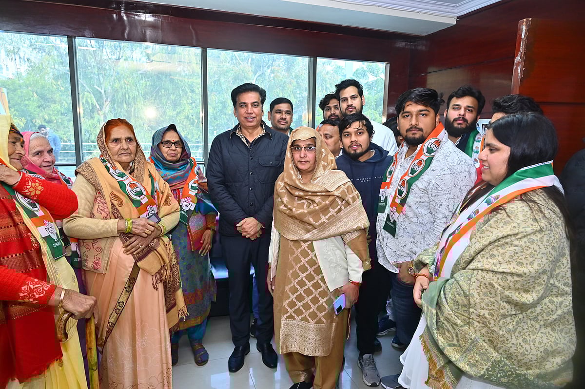 دہلی اسمبلی انتخاب سے قبل کانگریس لگاتار ہو رہی مضبوط، درجنوں عآپ اور بی جے پی لیڈران کانگریس میں شامل