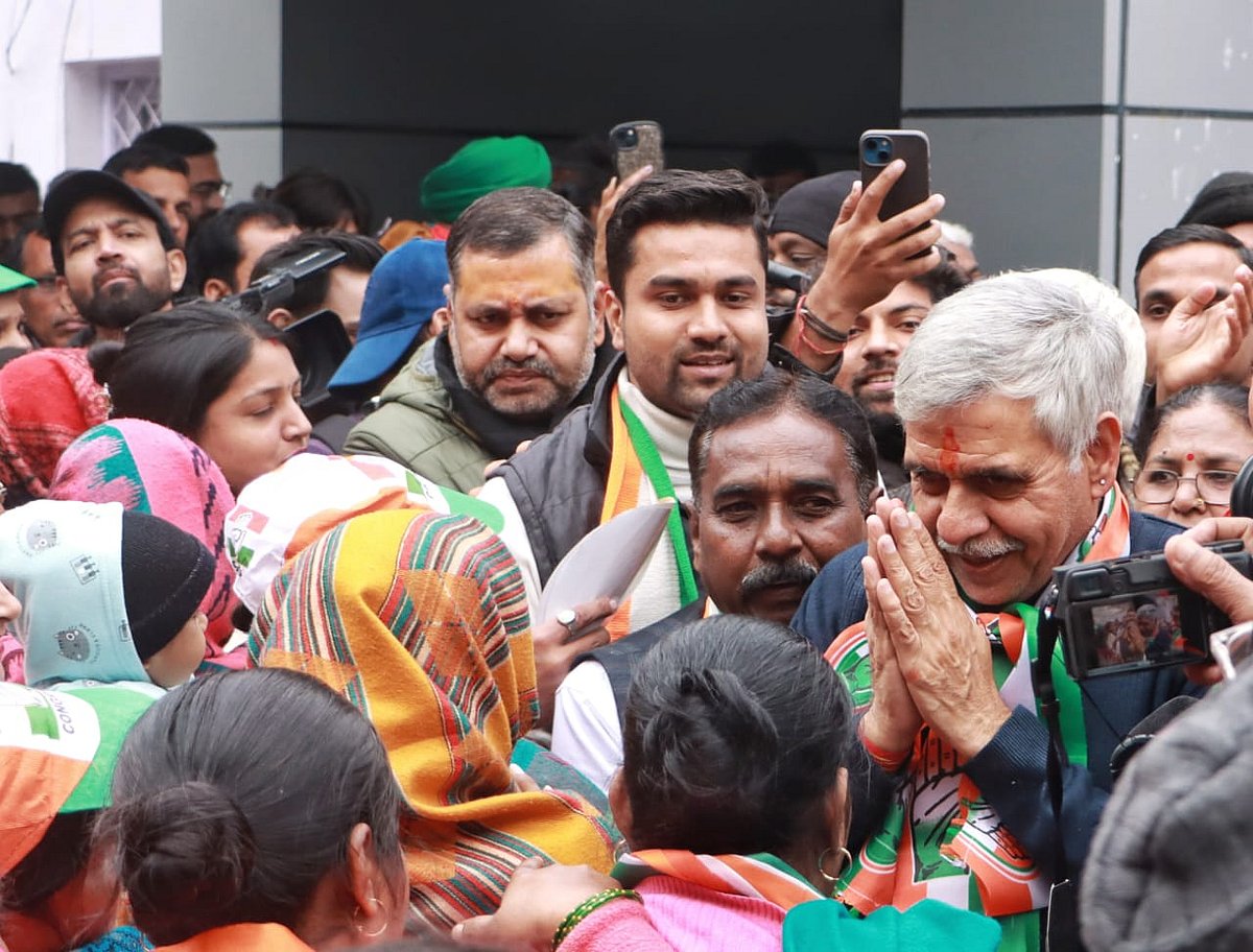 سندیپ دکشت کی نامزدگی ریلی میں قدآور کانگریس لیڈران کی شرکت، دیویندر یادو نے کہا- ’عآپ میں خوف کا ماحول‘