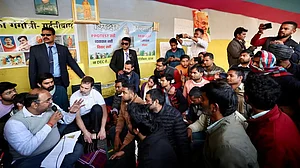 ’ایکلویوں کا انگوٹھا نہیں کاٹنے دوں گا‘، راہل نے بی پی ایس سی طلبا کا درد پارلیمنٹ میں اٹھانے کا کیا وعدہ، دیکھیں ویڈیو