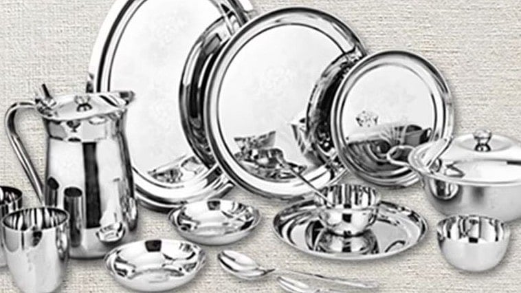 <div class="paragraphs"><p>برتن، تصویر سوشل میڈیا</p></div>