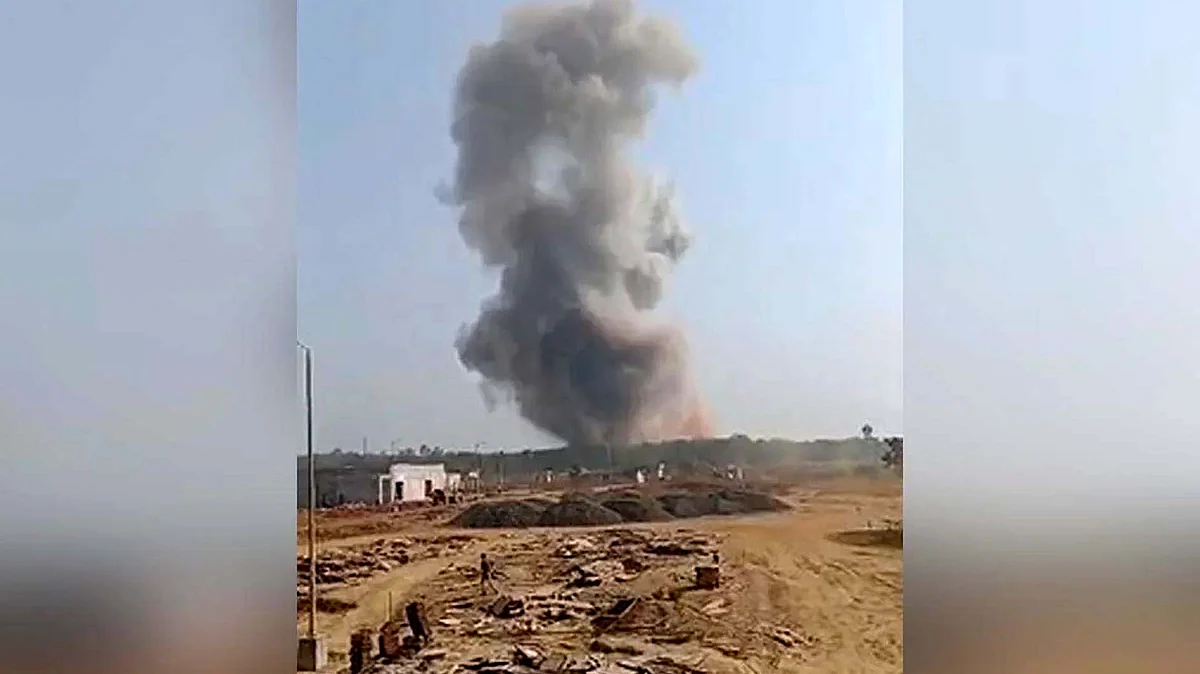 <div class="paragraphs"><p>سوشل میڈیا</p></div>