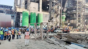 مدھیہ پردیش: پنّا کی جے کے سیمنٹ فیکٹری میں حادثہ، دو مزدور جاں بحق، کئی زخمی