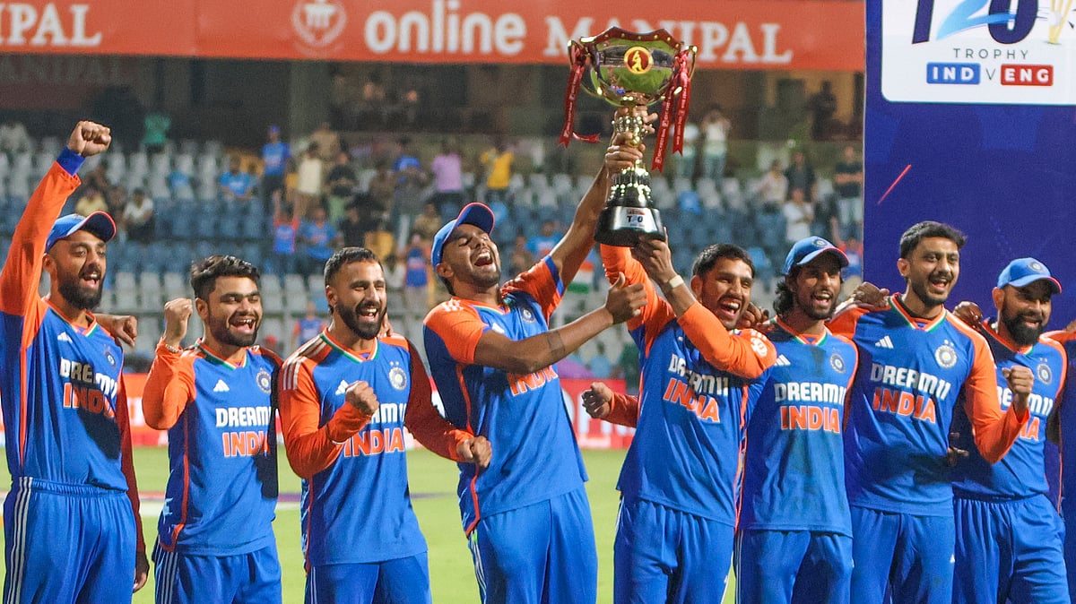 ممبئی میں ہندوستان نے انگلینڈ کو شکست دے کر سیریز  ایک کے مقابلہ چار میچوں سے جیت لی