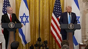 ’امریکہ غزہ پٹی پر قبضہ کرے گا‘، اسرائیلی وزیر اعظم سے ملاقات کے بعد ڈونالڈ ٹرمپ کا حیران کن بیان