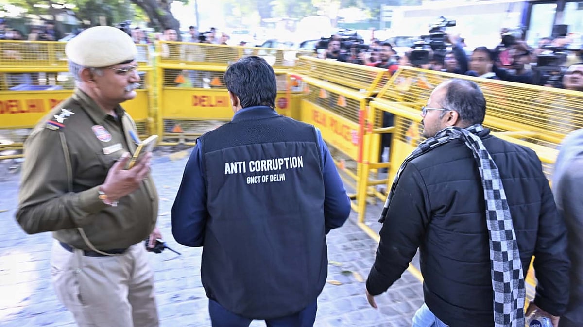 <div class="paragraphs"><p>اے سی بی / قومی آواز / وپن</p></div>