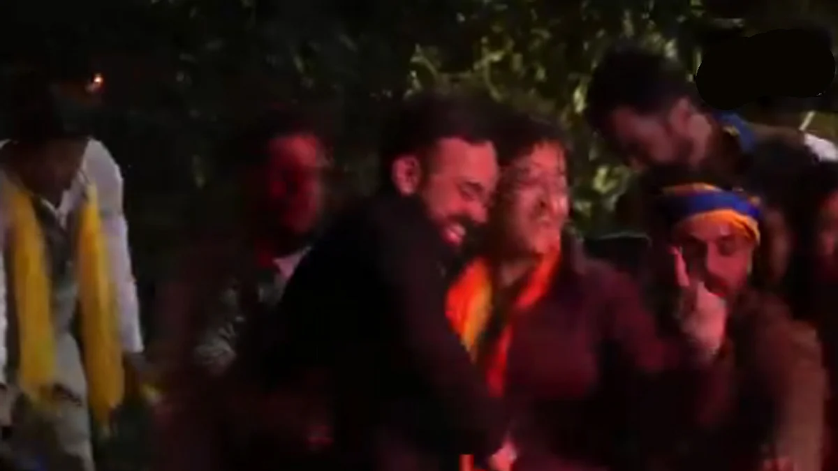 <div class="paragraphs"><p>ویڈیو گریب</p></div>