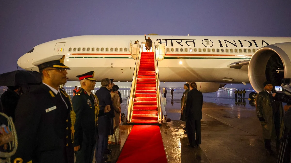<div class="paragraphs"><p>پی ایم مودی 3 روزہ دورے پر امریکہ پہنچے، تصویر&nbsp;<a href="https://x.com/narendramodi">@narendramodi</a></p></div>