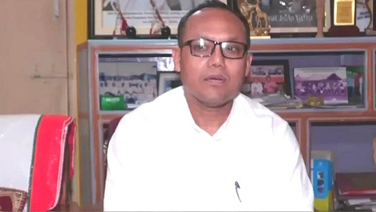 ’منی پور میں صدر راج ناکام‘، کانگریس نے مرکزی حکومت سے گورنر کو واپس بلانے کا کیا مطالبہ