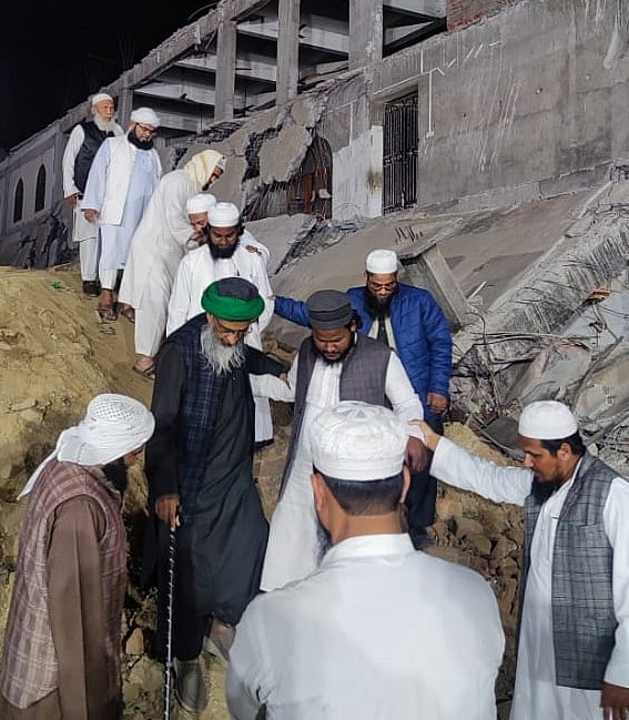 جمعیۃ علماء ہند کے وفد نے کشی نگر واقع ’مدنی مسجد‘ کا کیا دورہ، کچھ دنوں قبل چلا تھا بلڈوزر