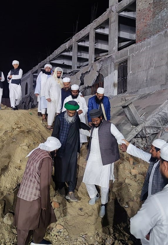 جمعیۃ علماء ہند کے وفد نے کشی نگر واقع ’مدنی مسجد‘ کا کیا دورہ، کچھ دنوں قبل چلا تھا بلڈوزر