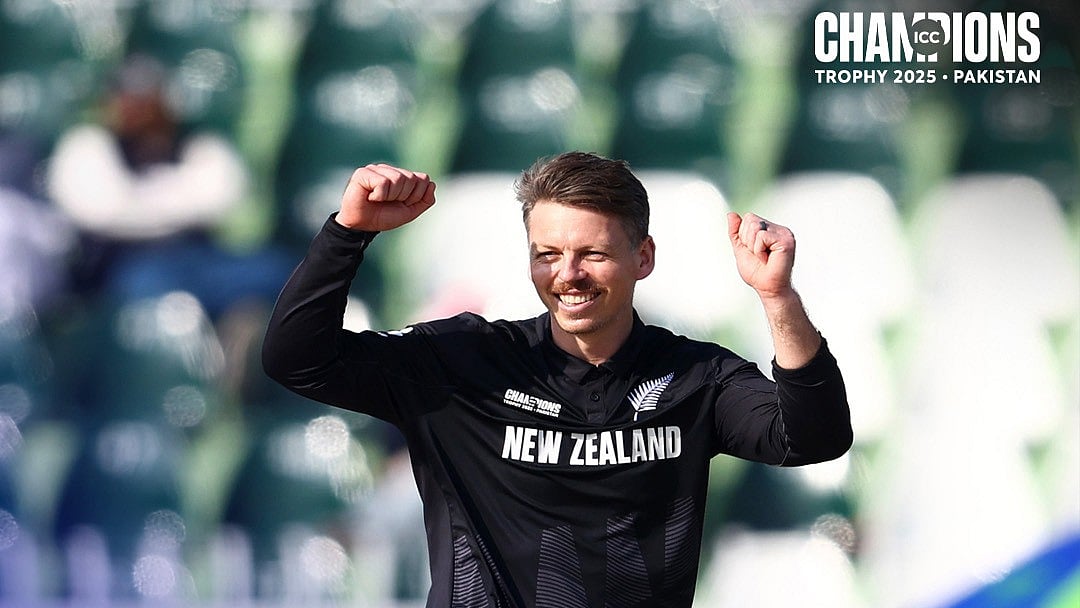 <div class="paragraphs"><p>پلیئر آف دی میچ مائیکل بریسویل، تصویر&nbsp;<a href="https://x.com/ICC">@ICC</a></p></div>