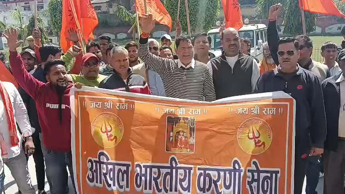 <div class="paragraphs"><p>کرنی سینا / آئی اے این ایس</p></div>