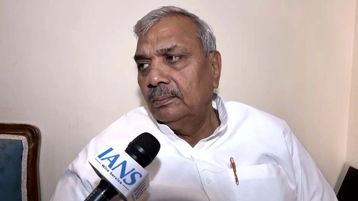 <div class="paragraphs"><p>سماجوادی پارٹی کے رکن پارلیمنٹ ہریندر ملک / آئی اے این ایس</p></div>